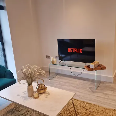2 Bed Luxury City Centre Flat Birmingham Exterior photo